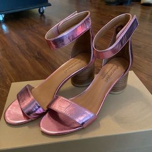 Jeffrey Campbell Issa Heels Size 7 Pink Metallic